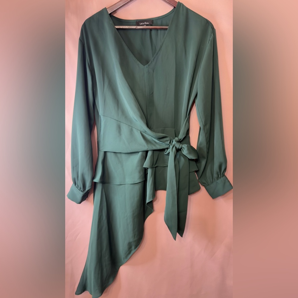 Lea & Viola Wrap Top | Flattering Silhouette
